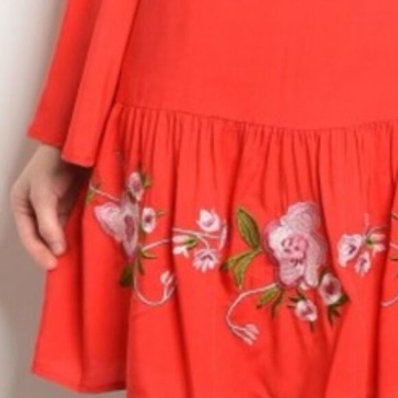 LOVELY EMBROIDERED DRESS - Picture 4 of 4